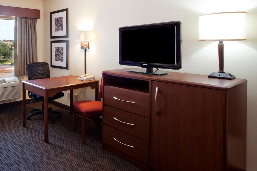 Americinn By Wyndham Johnston Des Moines Urbandale Rom bilde