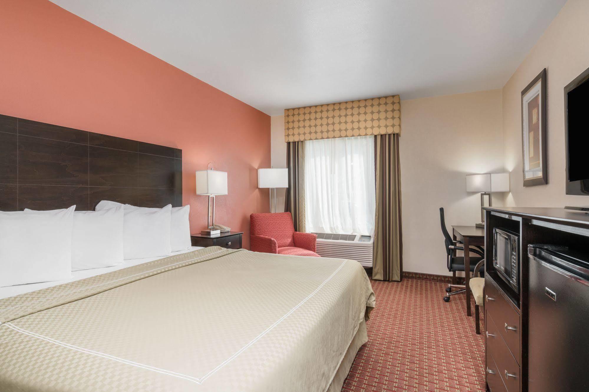 Americinn By Wyndham Johnston Des Moines Urbandale Eksteriør bilde